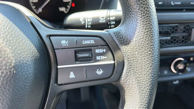 Used 2023 Honda HR-V LX image 12