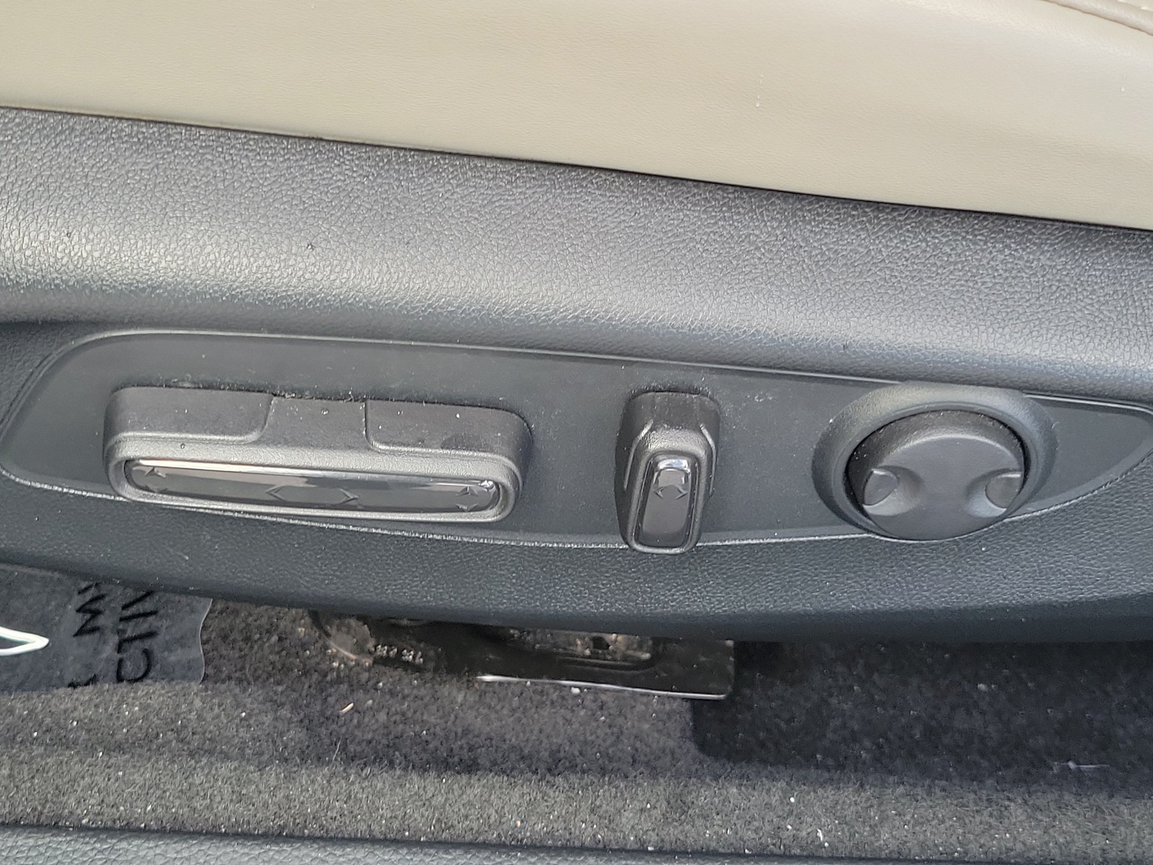 Certified 2023 Honda Accord Touring image 19