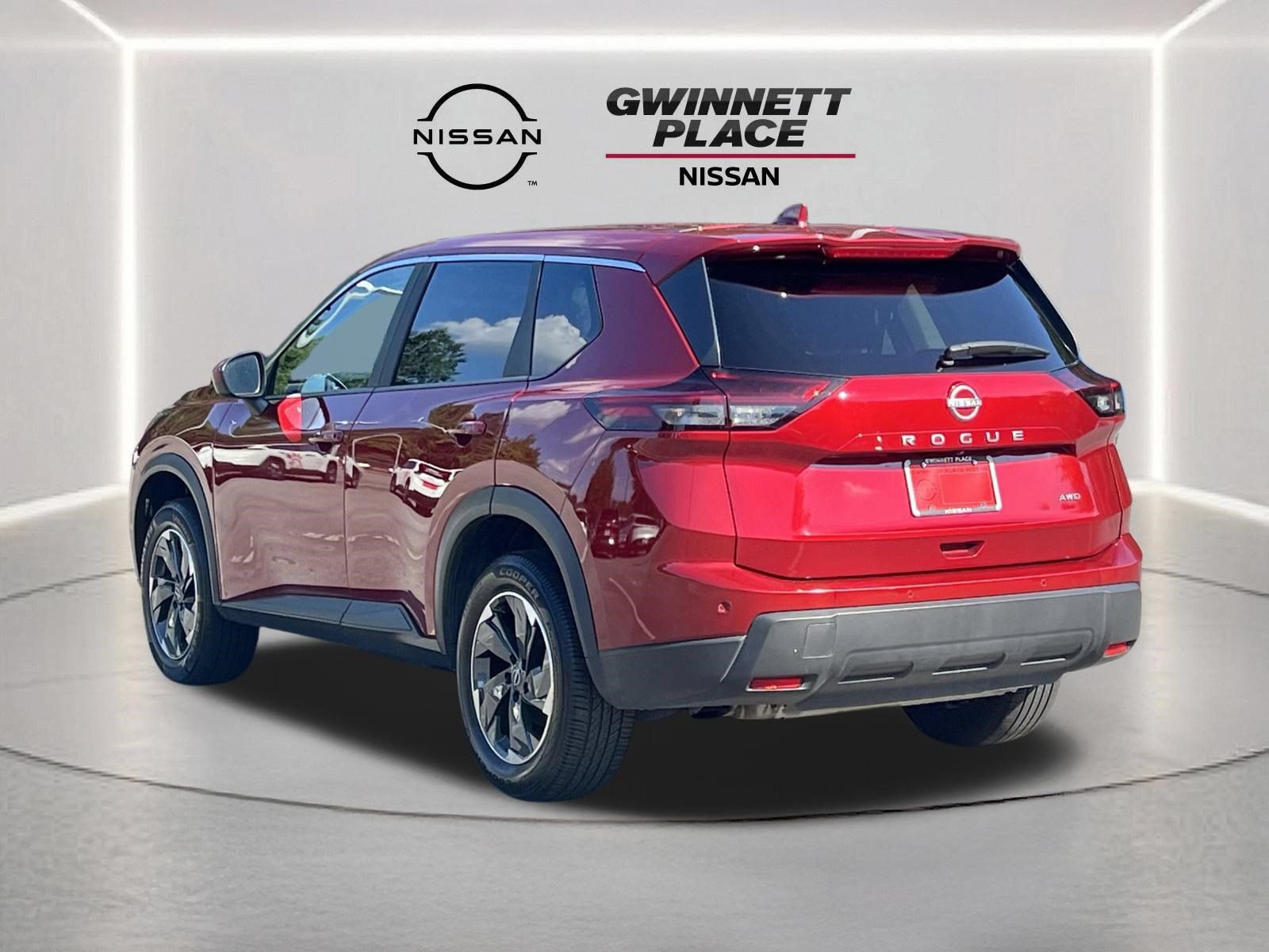 Used 2025 Nissan Rogue SV AWD/4WD image 22