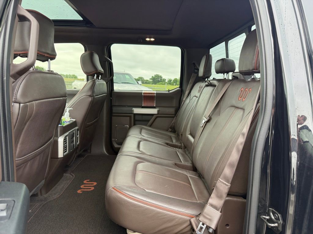 Used 2016 Ford F150 King Ranch w/ Equipment Group 601A Luxury AWD/4WD image 8