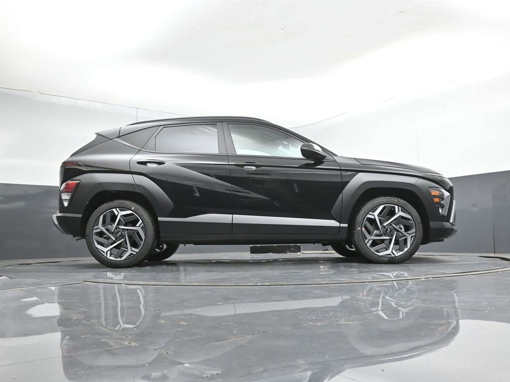 New 2026 Hyundai Kona SEL Premium FWD image 14