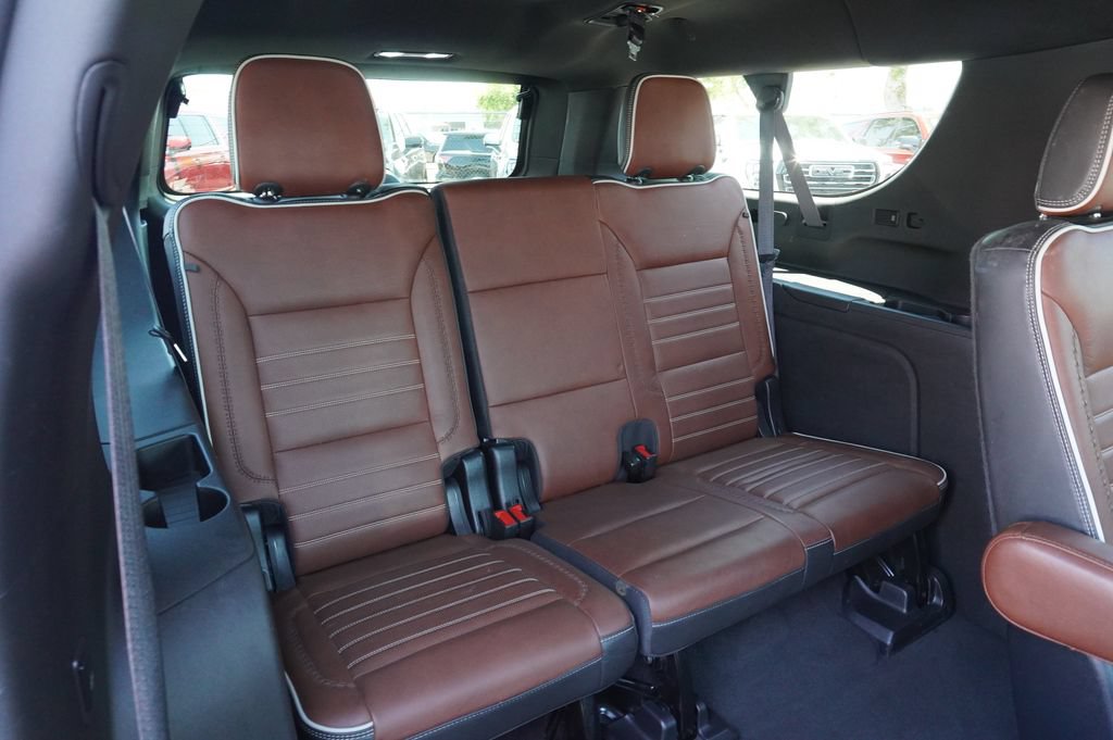 Certified 2023 GMC Yukon XL Denali Ultimate AWD/4WD image 10