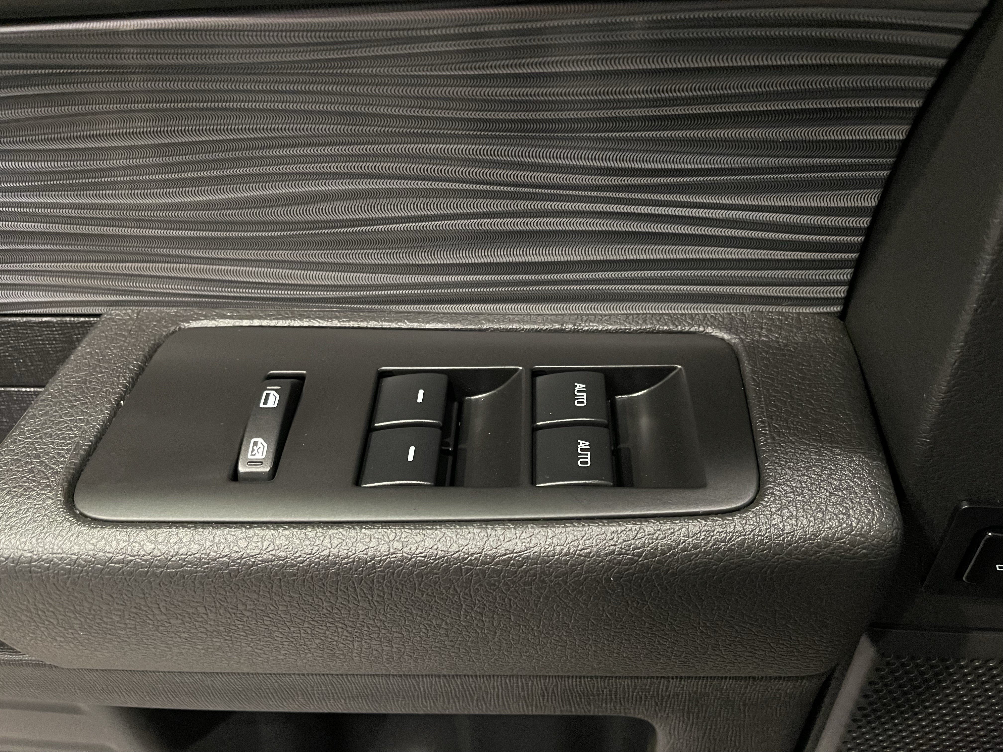 Used 2019 Ford Flex Limited w/ Equipment Group 303A AWD/4WD image 11