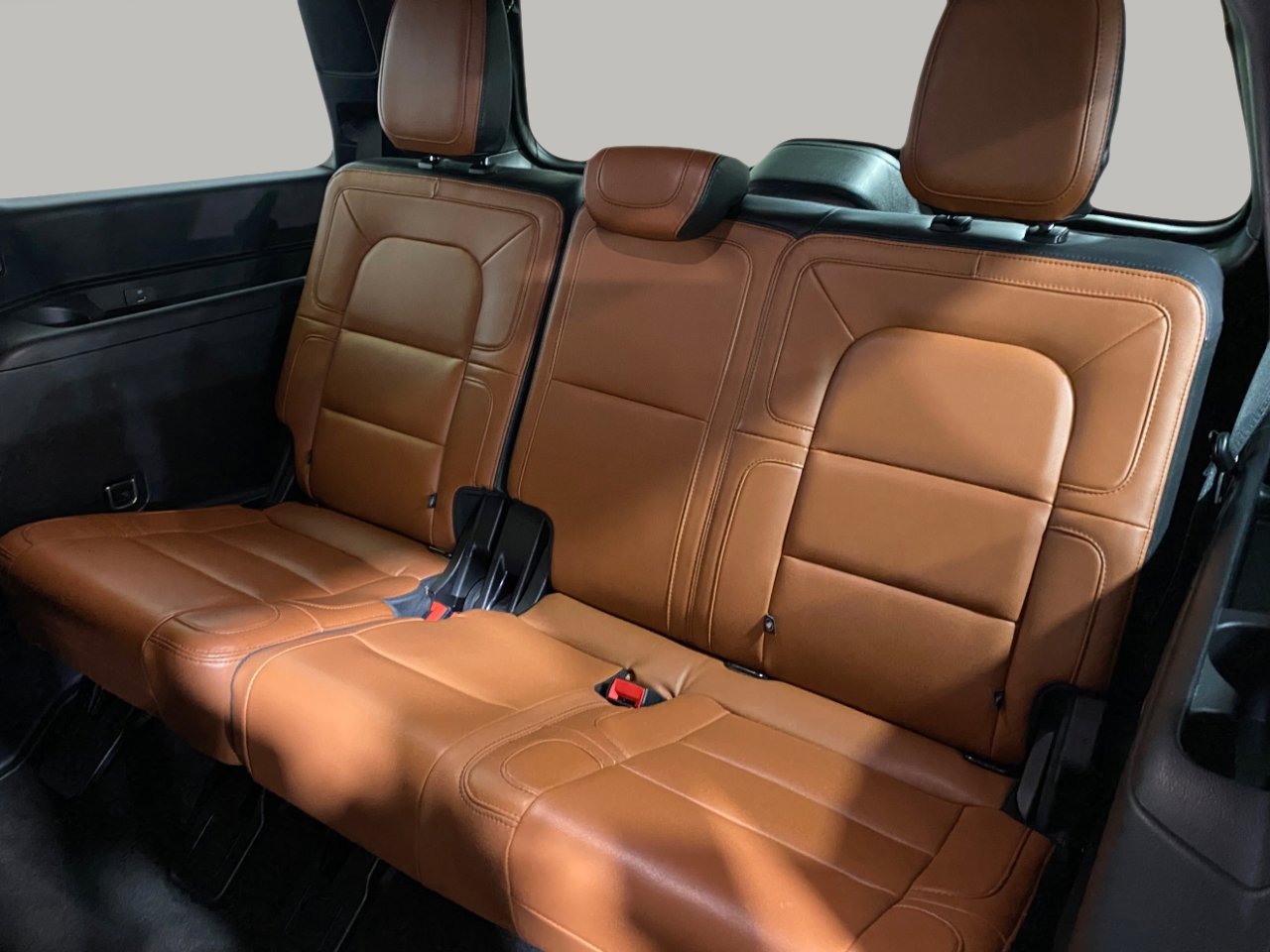 Used 2021 Lincoln Navigator Reserve image 8