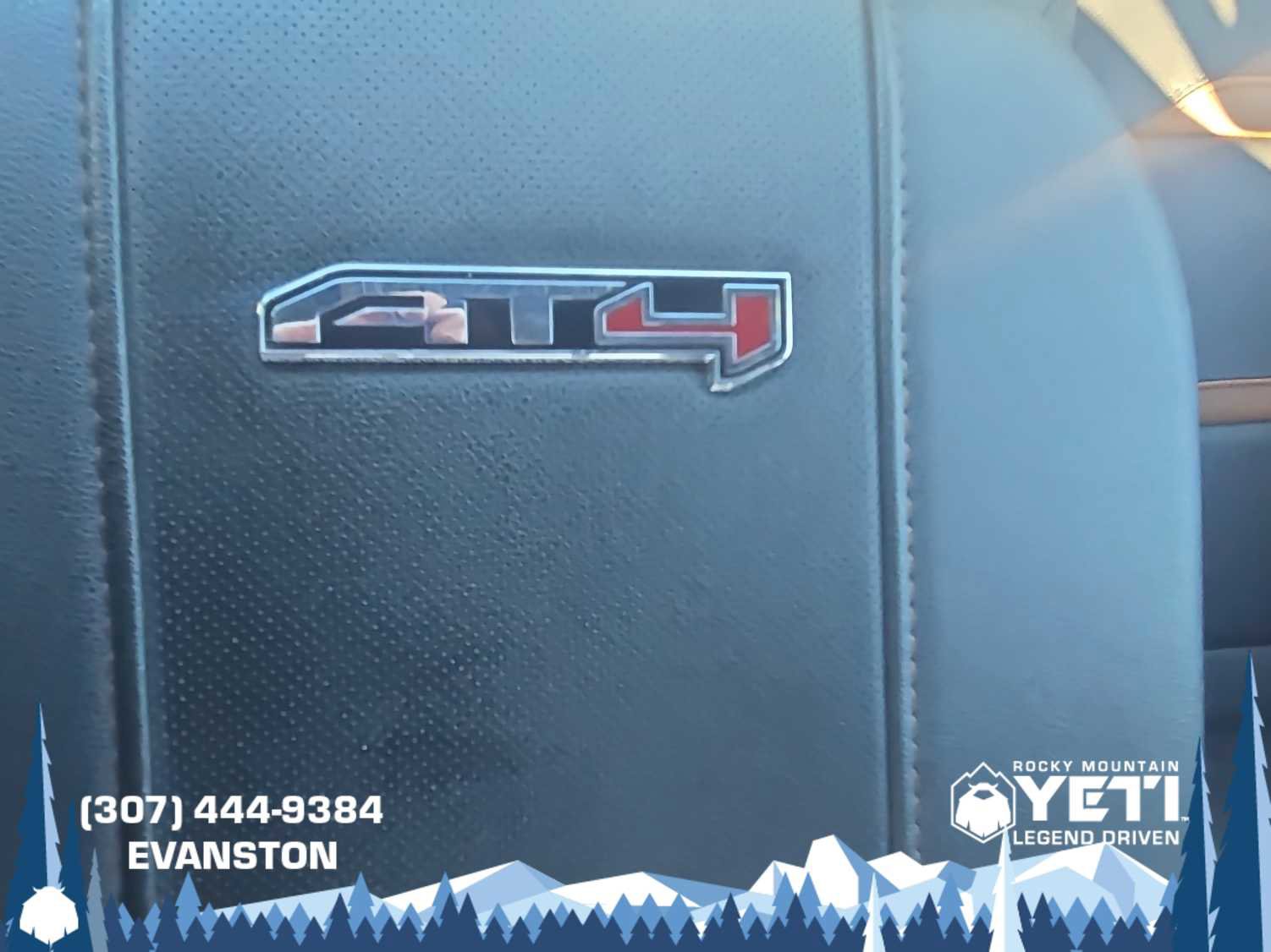 Used 2024 GMC Sierra 2500 AT4 w/ AT4 Premium Plus Package AWD/4WD image 32