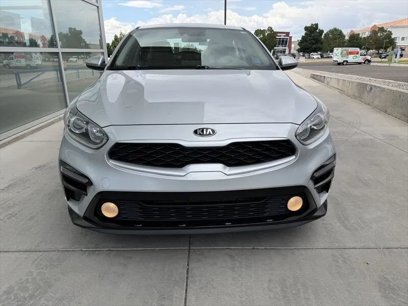Used 2021 Kia Forte LXS FWD image 3