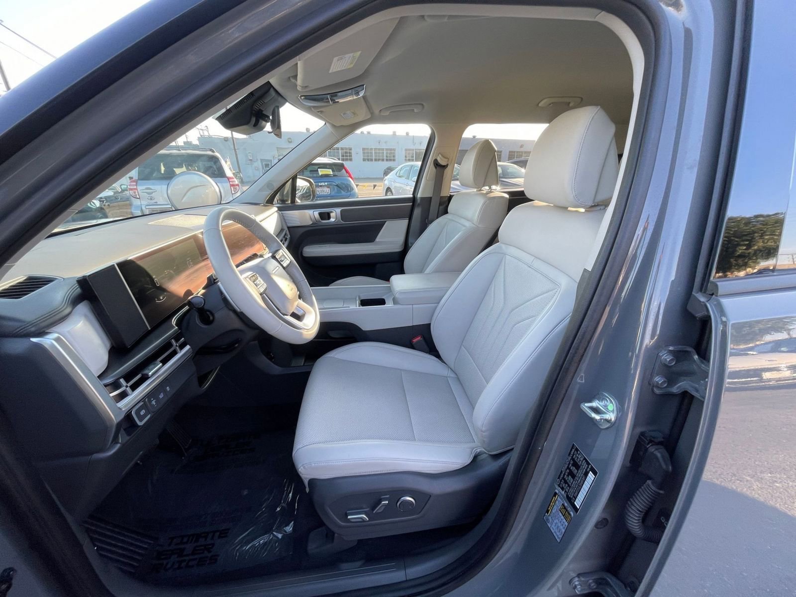 Used 2025 Hyundai Santa Fe SEL image 27