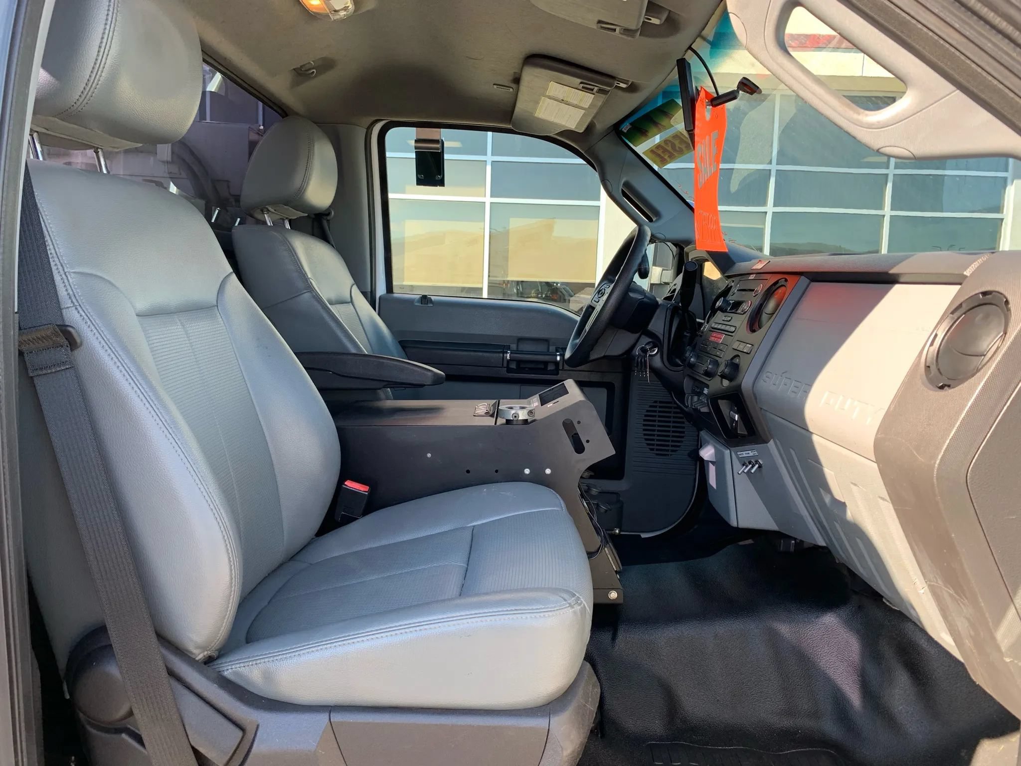 Used 2016 Ford F550 4x4 Regular Cab Super Duty image 26
