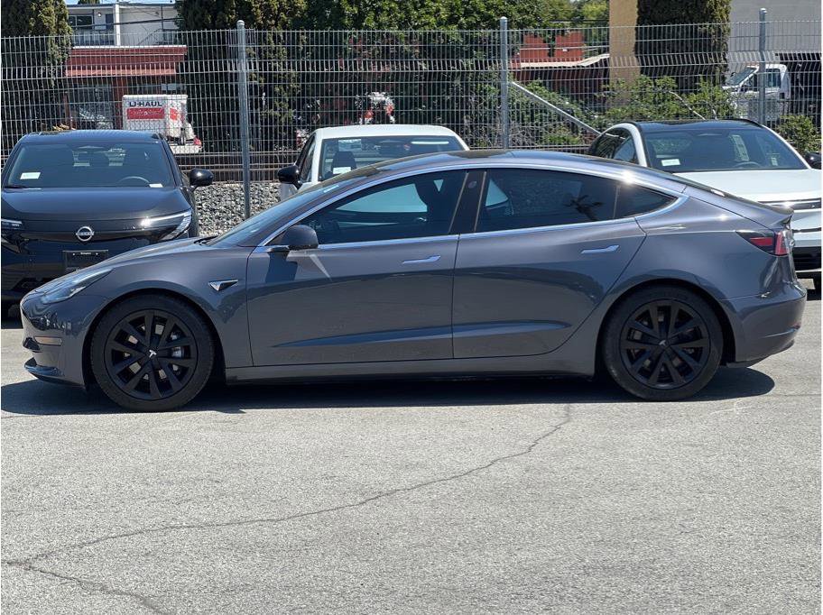Used 2019 Tesla Model 3 RWD image 8