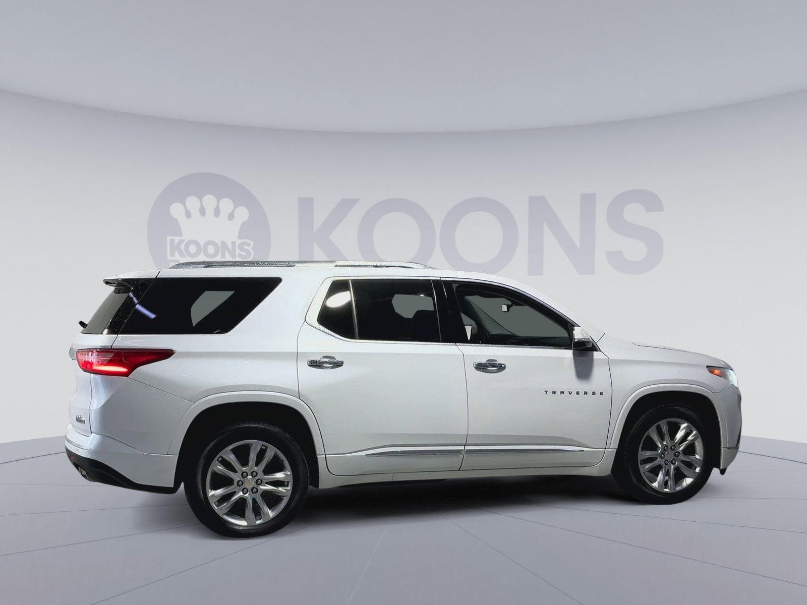 Used 2021 Chevrolet Traverse High Country w/ LPO, Cargo Package image 12