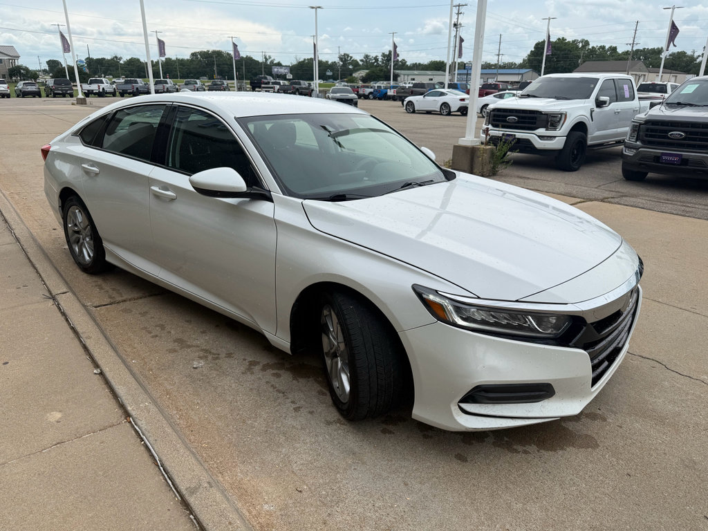 Used 2019 Honda Accord LX image 4