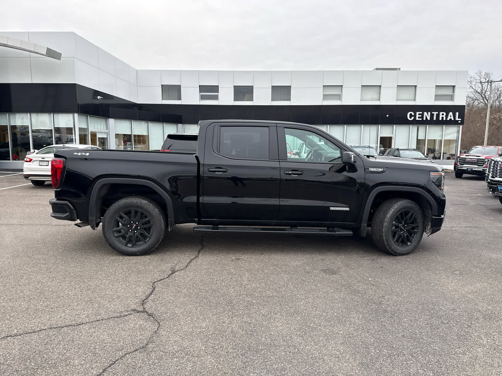 New 2026 GMC Sierra 1500 Elevation w/ Elevation Premium Package image 8