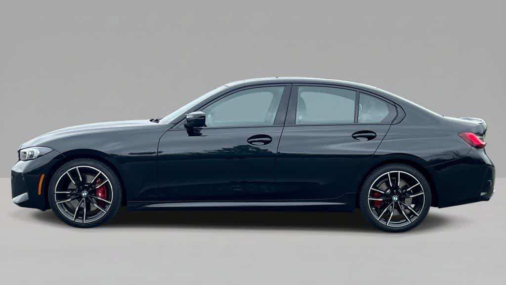 Used 2023 BMW M340i xDrive w/ Shadowloine Package AWD/4WD image 3