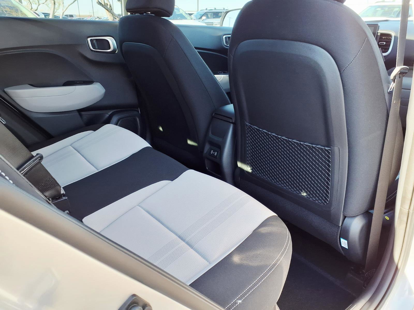 New 2026 Hyundai Venue SEL FWD image 8