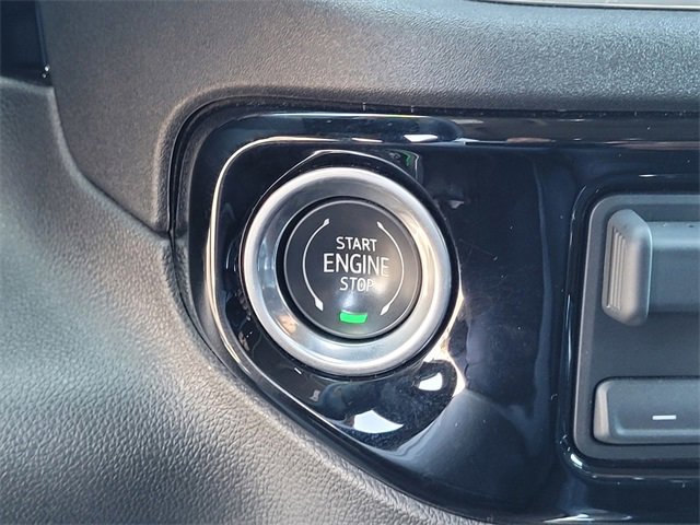 Used 2023 GMC Sierra 1500 SLT w/ SLT Convenience Package image 20