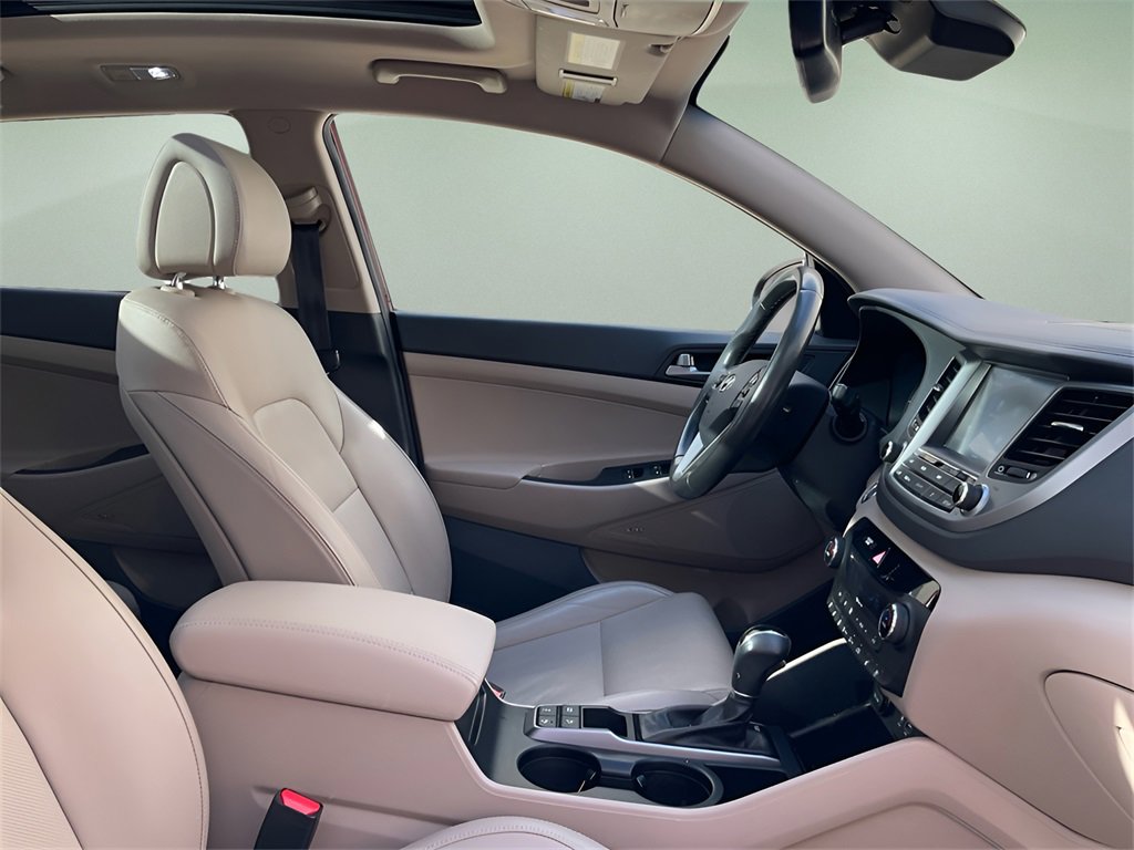 Used 2018 Hyundai Tucson Limited w/ Ultimate Package 02 image 15