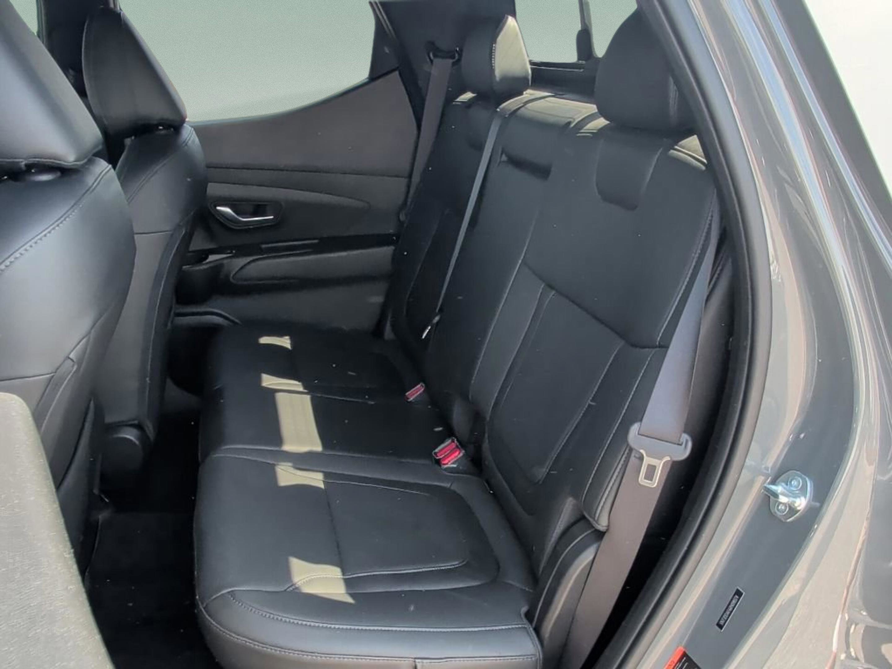 Used 2024 Hyundai Santa Cruz XRT image 36