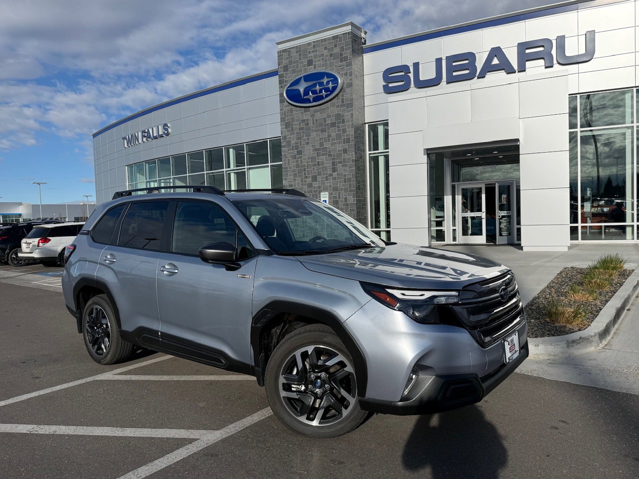 Certified 2025 Subaru Forester Premium w/ Protection Package (1PH)