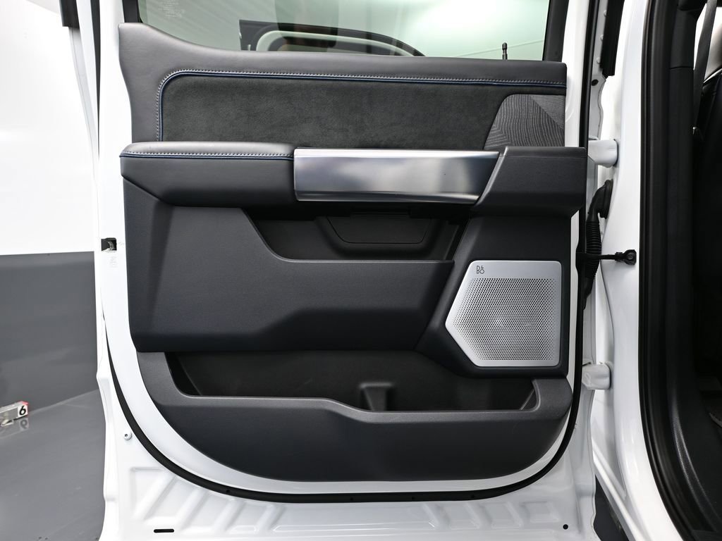 Used 2025 Ford F250 Platinum AWD/4WD image 39
