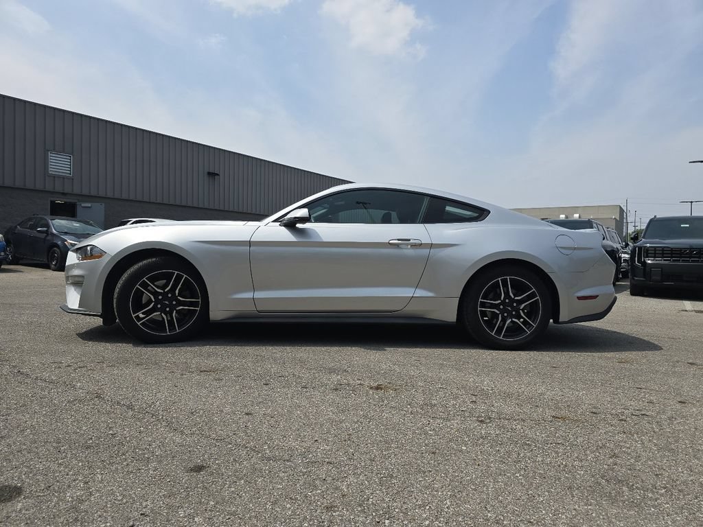 Used 2018 Ford Mustang Premium w/ Equipment Group 201A RWD image 13