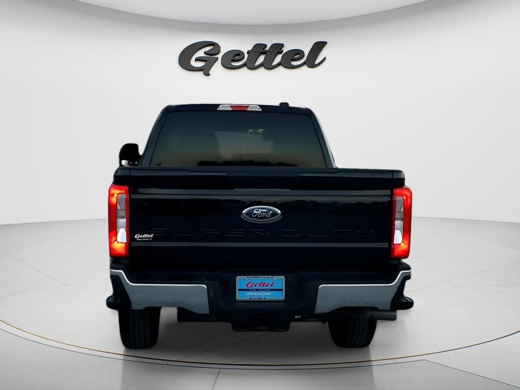 Used 2025 Ford F250 XLT image 3