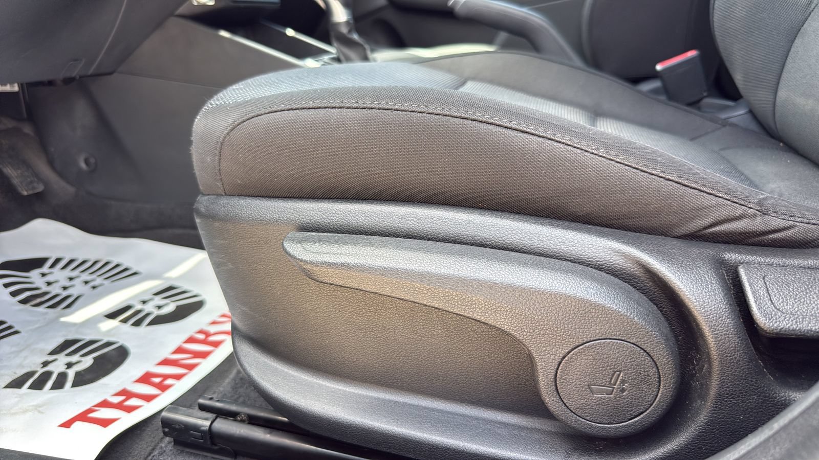 Used 2020 Hyundai Accent SE FWD image 8