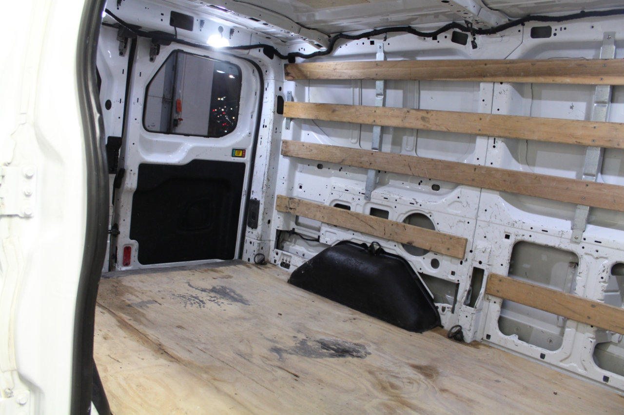 Used 2018 Ford Transit 250 130 Low Roof w/ Exterior Upgrade Package image 22