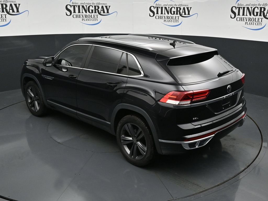 Used 2022 Volkswagen Atlas Cross Sport SEL R-Line AWD/4WD image 22