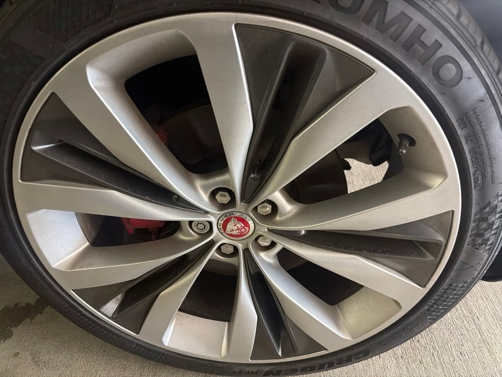 Used 2022 Jaguar F-PACE S AWD/4WD image 5