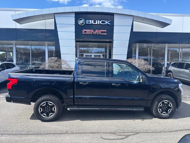 Used 2023 Ford F150 Lightning XLT image 41