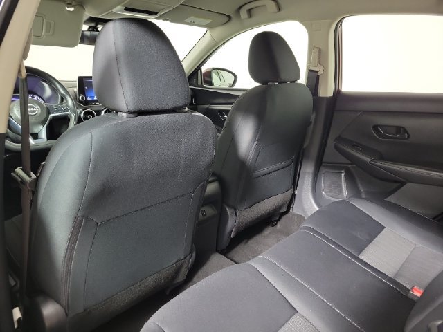 Used 2024 Nissan Sentra SV FWD image 11