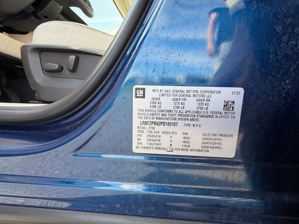 Used 2023 Buick Envision Essence AWD/4WD image 51