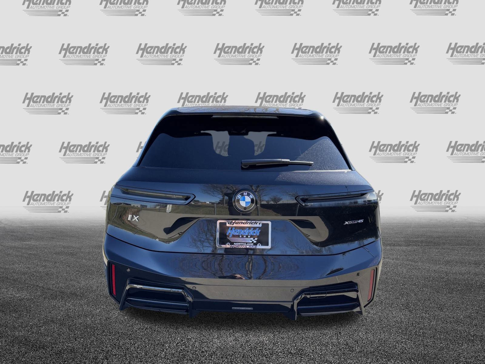 Used 2026 BMW iX xDrive45 image 9