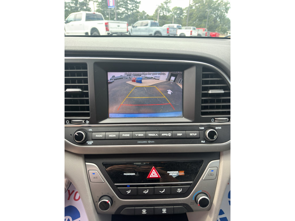Used 2018 Hyundai Elantra SEL FWD image 17