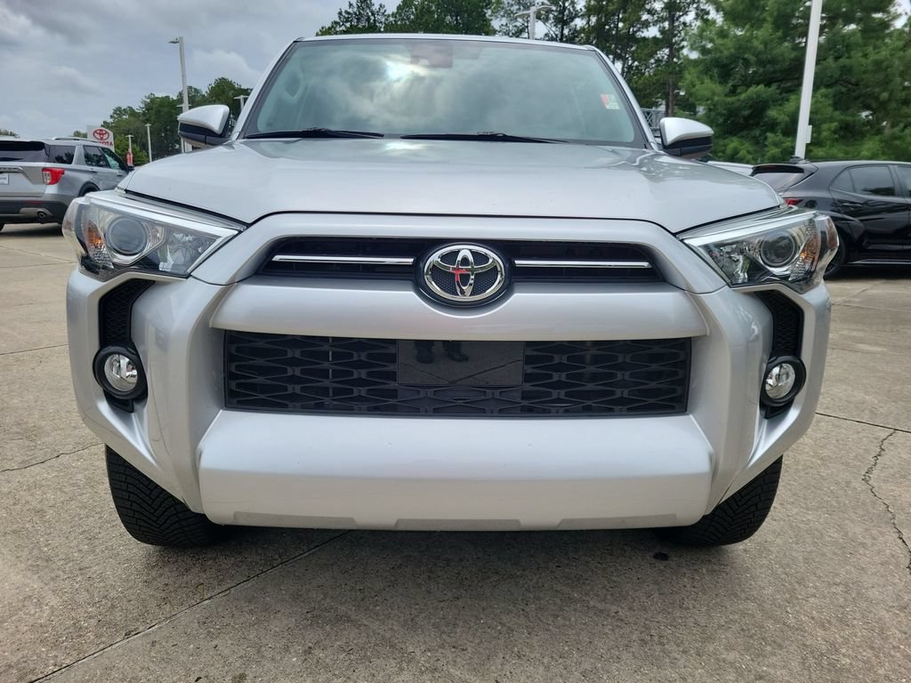 Certified 2020 Toyota 4Runner SR5 RWD image 10