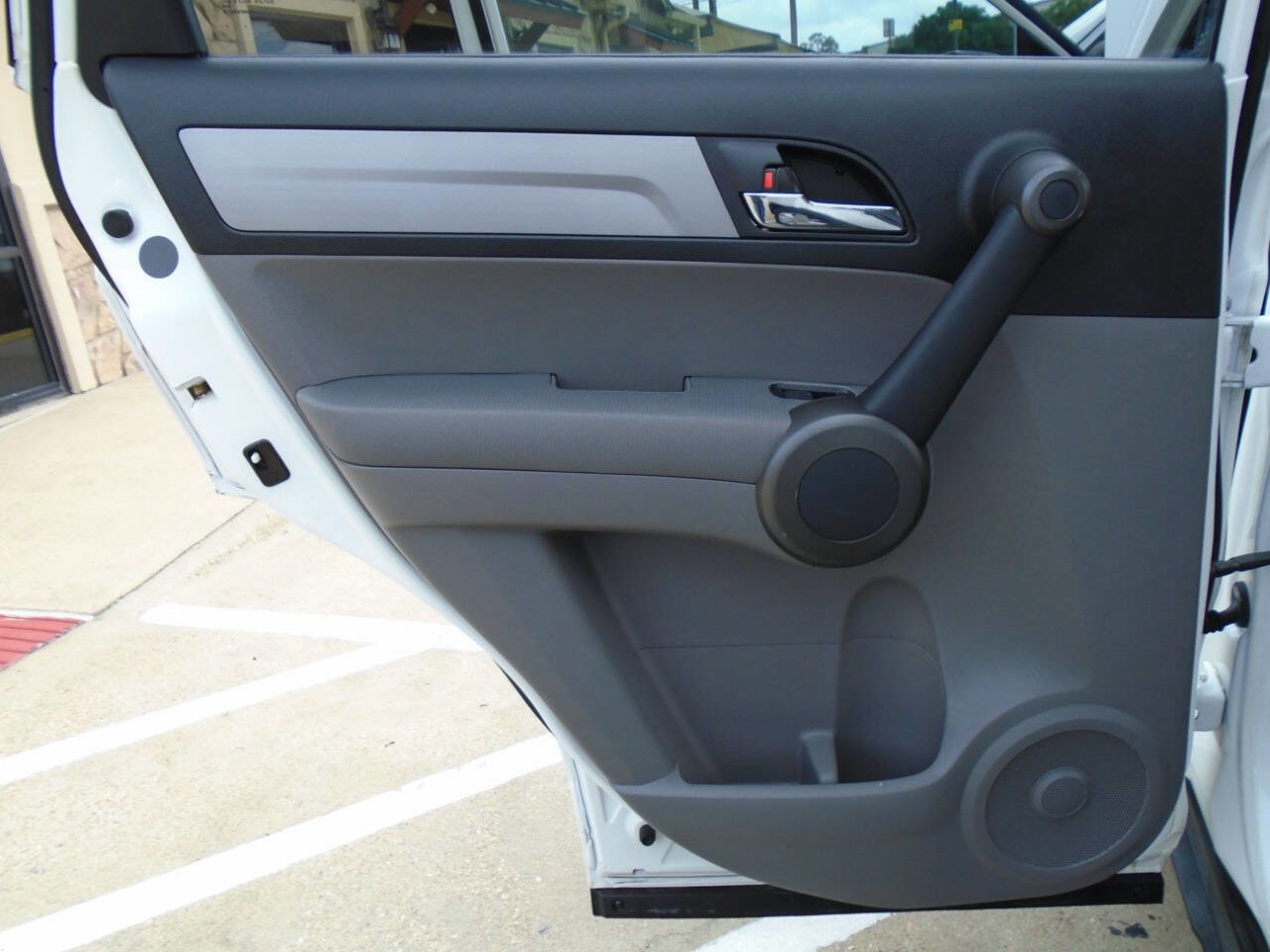 Used 2011 Honda CR-V SE image 28