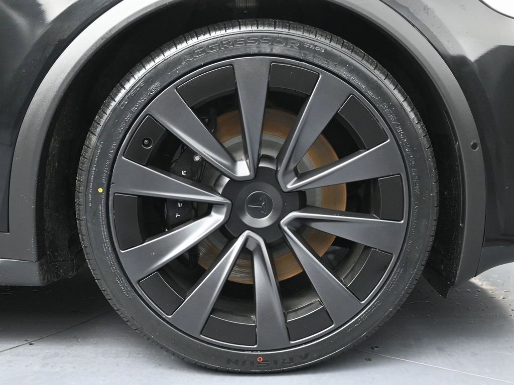 Used 2022 Tesla Model X Plaid image 12