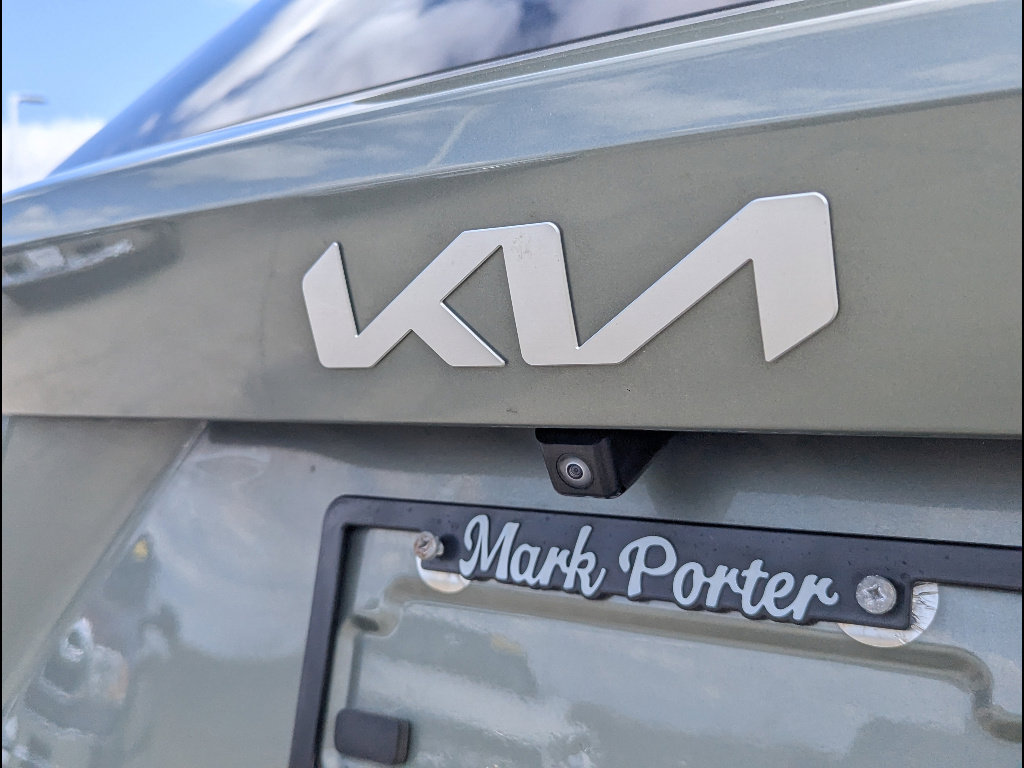 Used 2024 Kia Sorento SX image 11