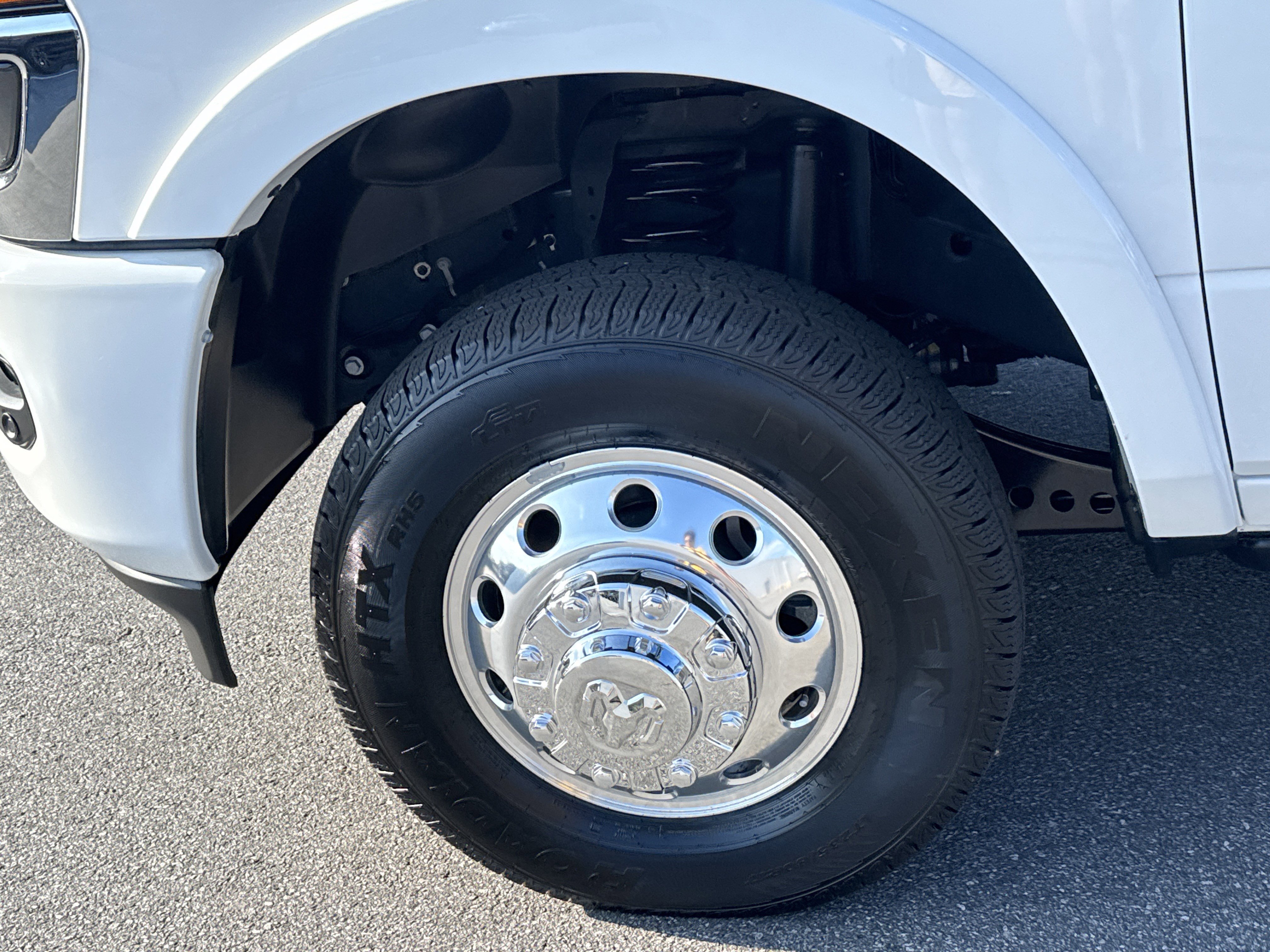 New 2026 RAM 3500 Longhorn image 14