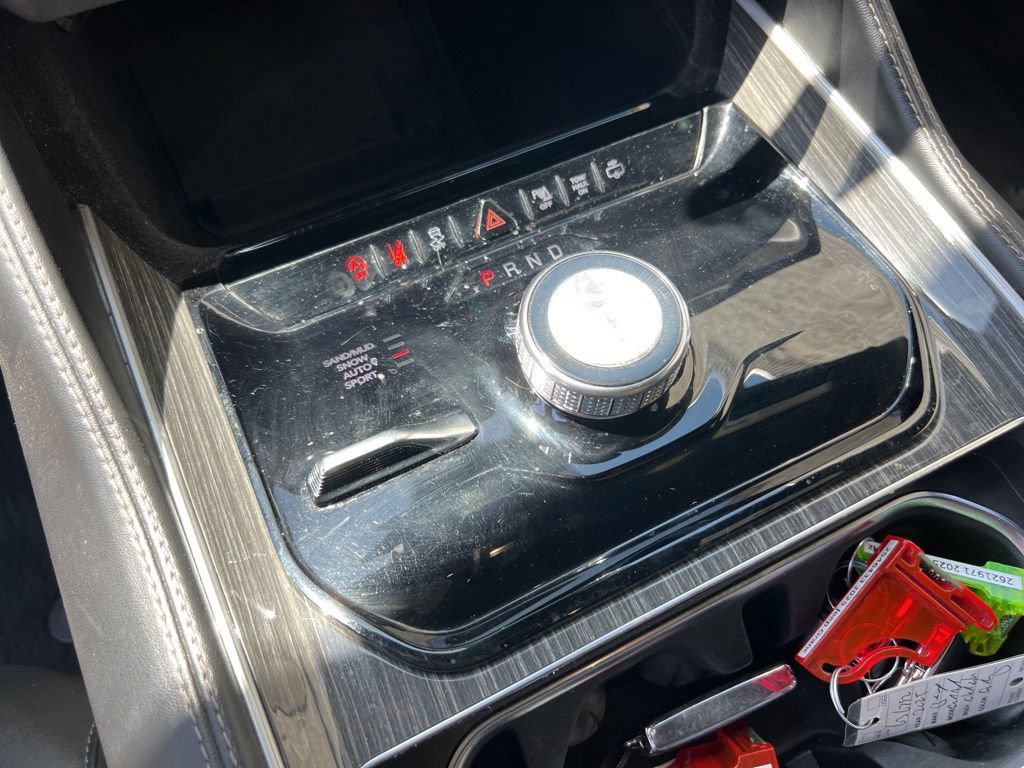 Used 2022 Jeep Wagoneer Series II AWD/4WD image 19