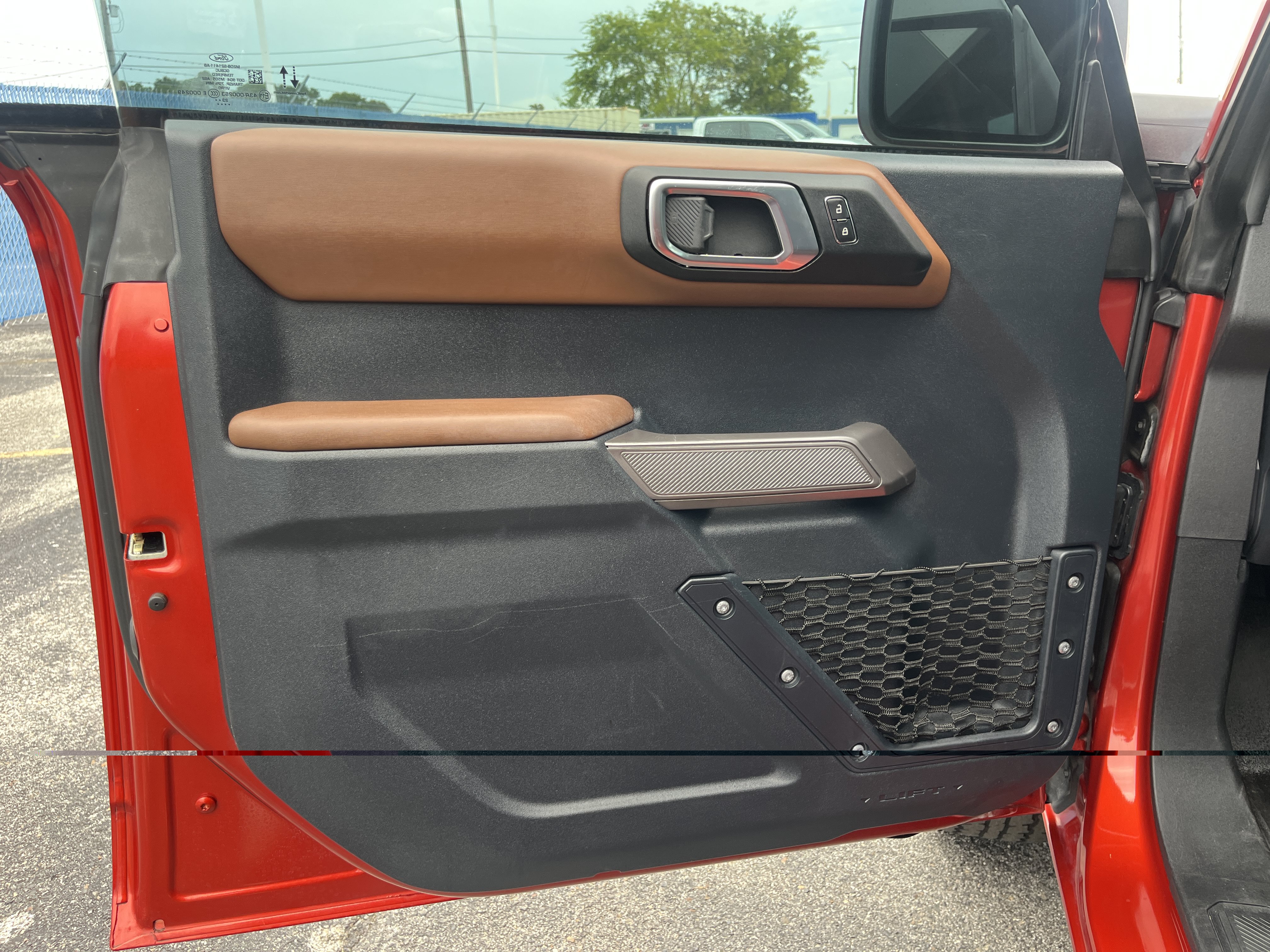 Used 2023 Ford Bronco Outer Banks AWD/4WD image 12