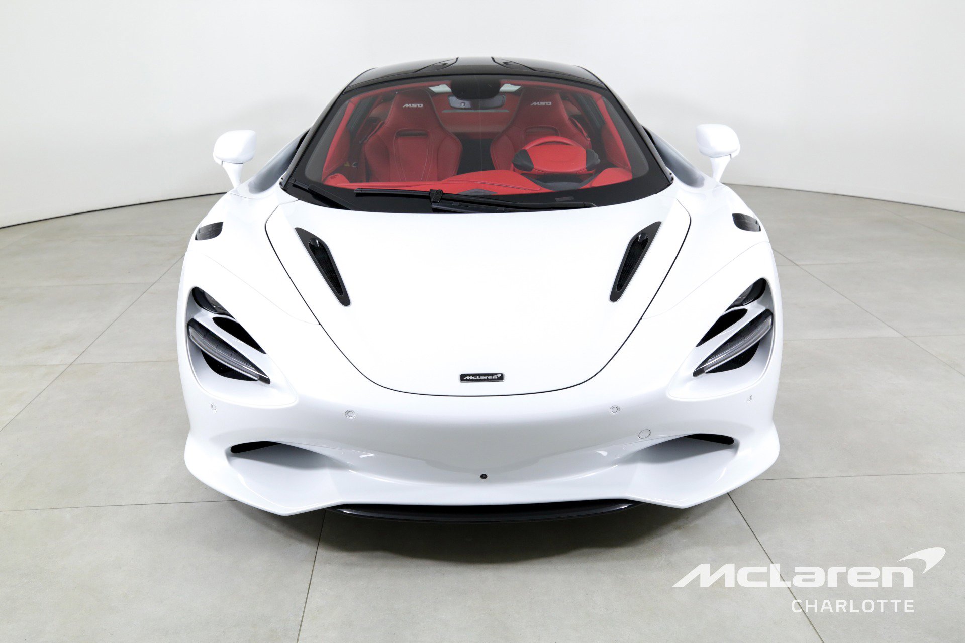 Used 2024 McLaren 750S image 4