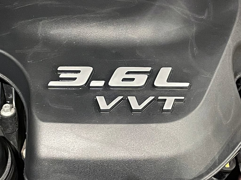 Used 2012 Dodge Challenger SXT Plus RWD image 35