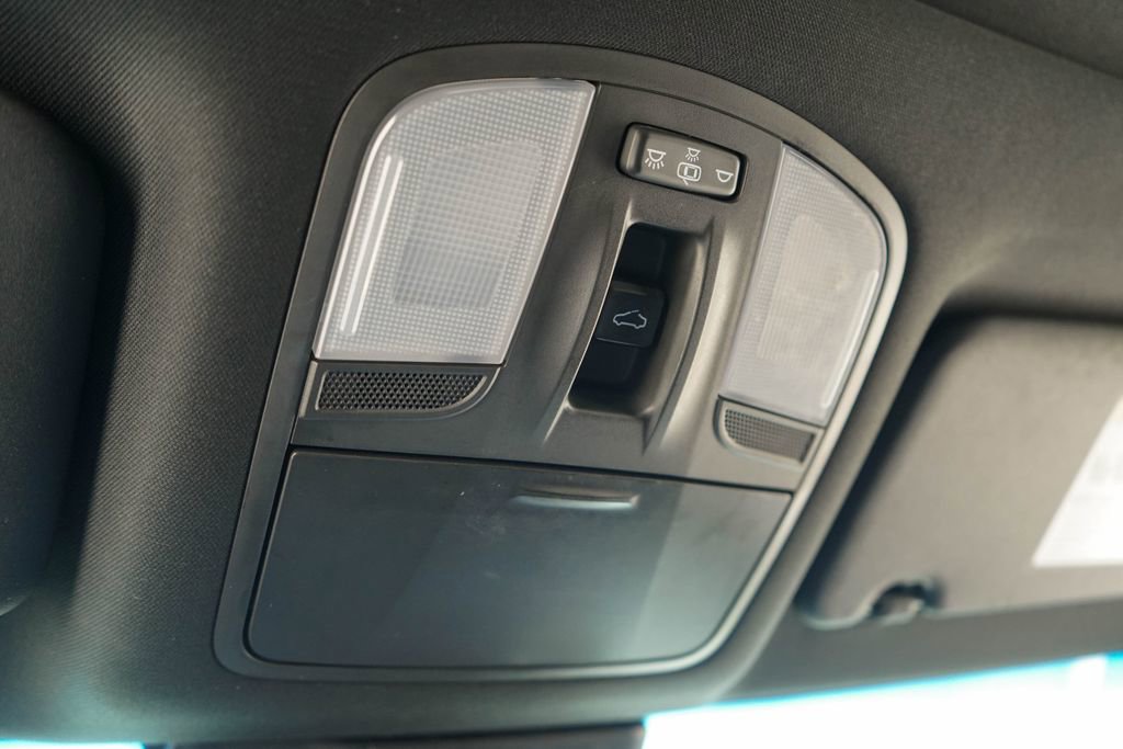 Used 2019 Hyundai Veloster Turbo image 31