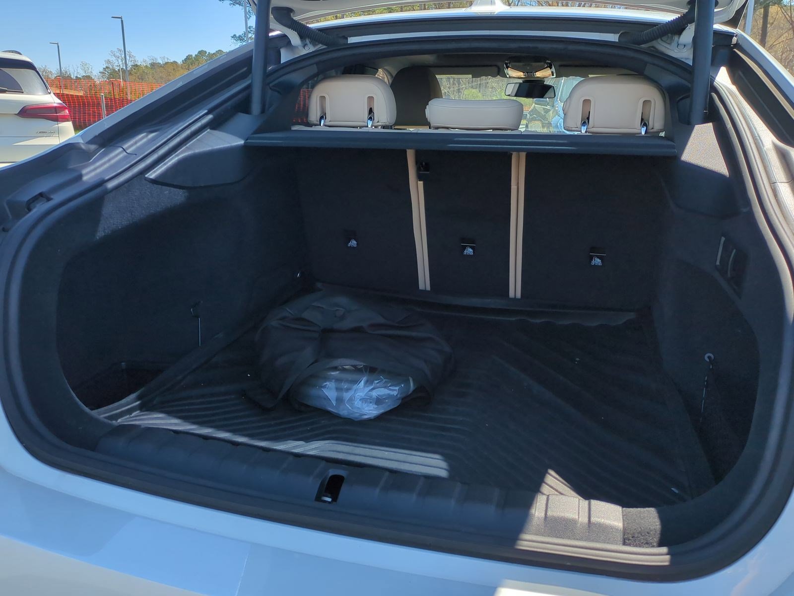 Certified 2023 BMW i4 eDrive35 w/ Premium Package image 32