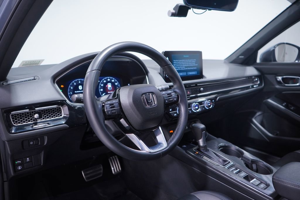 Used 2024 Honda Civic Sport Touring image 6