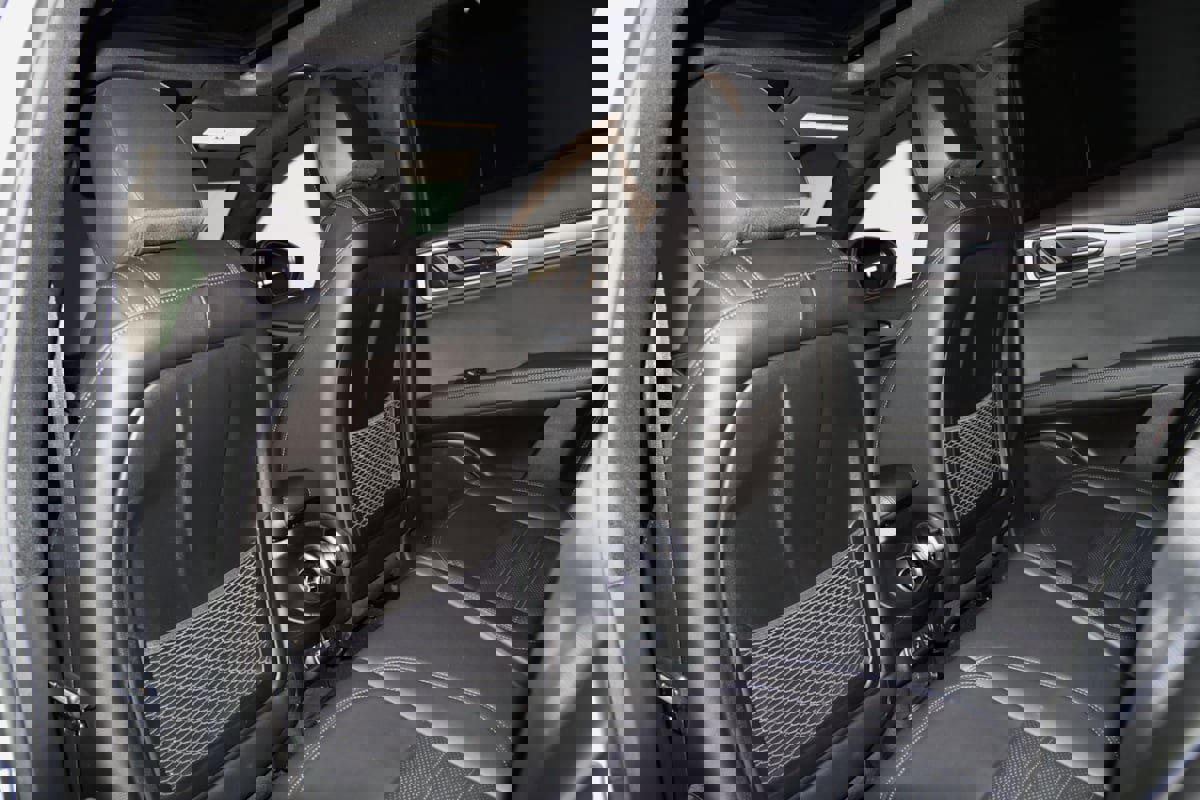 Used 2024 Alfa Romeo Stelvio Veloce image 57