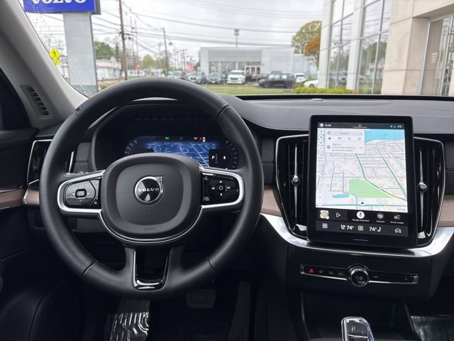 Used 2025 Volvo XC90 B6 Plus AWD/4WD image 21