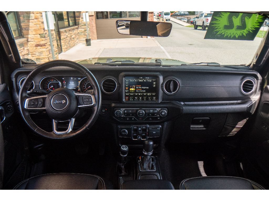 Used 2022 Jeep Gladiator Overland w/ Popular Equipment Package AWD/4WD image 13