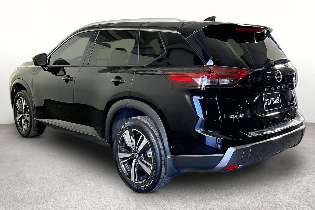 Used 2024 Nissan Rogue SL w/ SL Premium Package AWD/4WD image 13